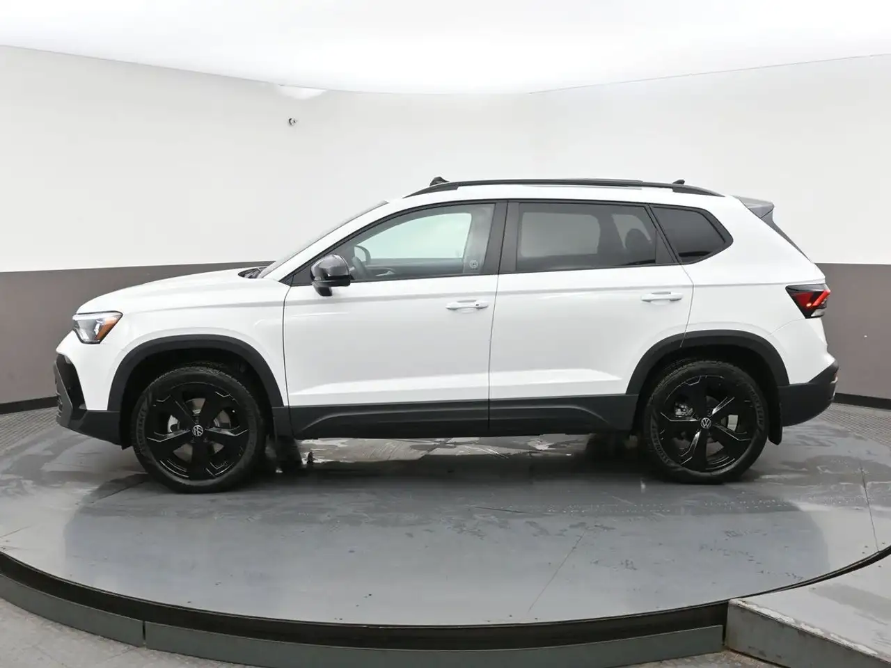 Volkswagen Taos снимка Volkswagen Taos