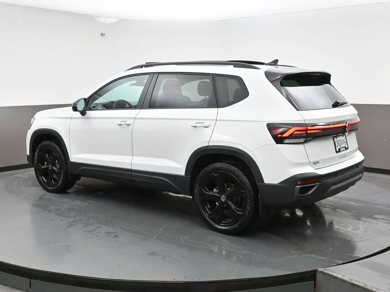 Volkswagen Taos снимка Volkswagen Taos