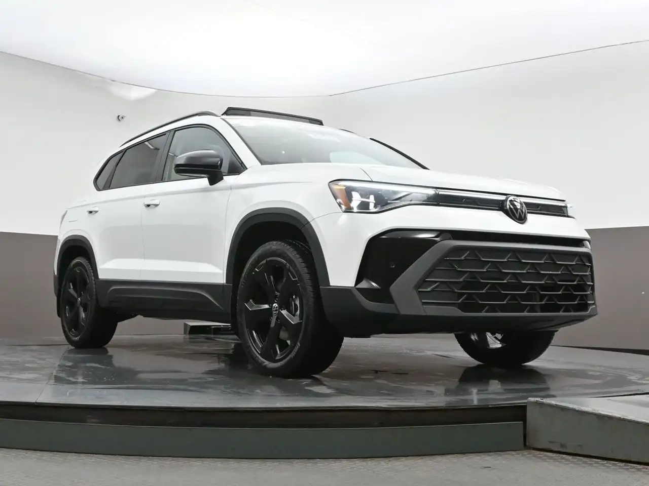 Volkswagen Taos снимка Volkswagen Taos