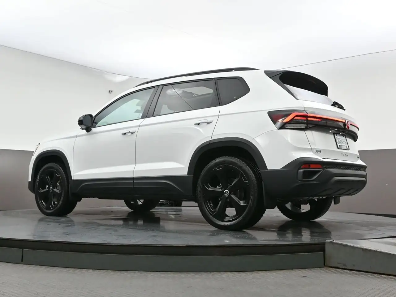 Volkswagen Taos снимка Volkswagen Taos