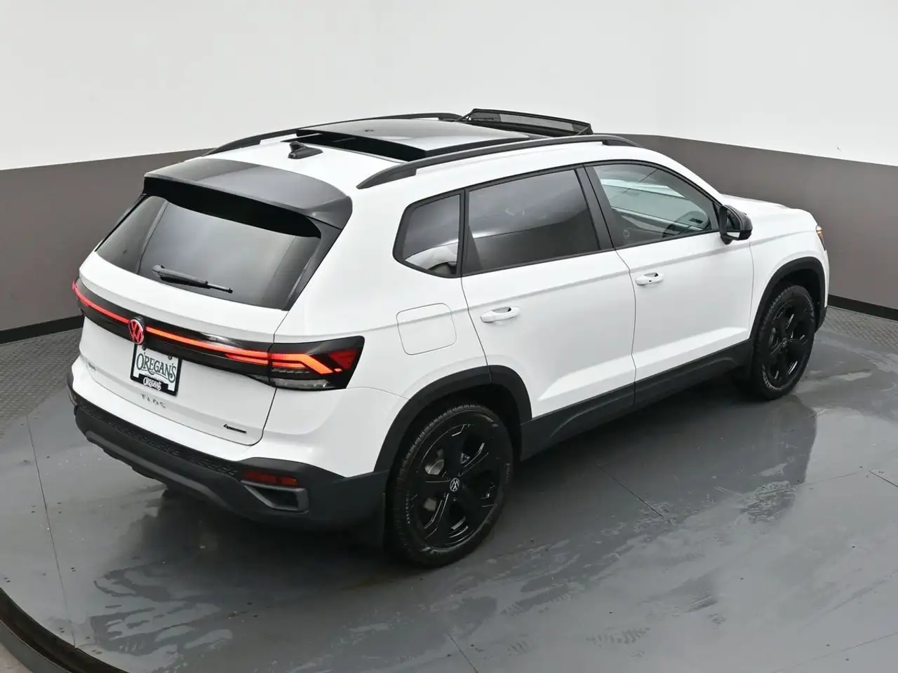 Volkswagen Taos снимка Volkswagen Taos