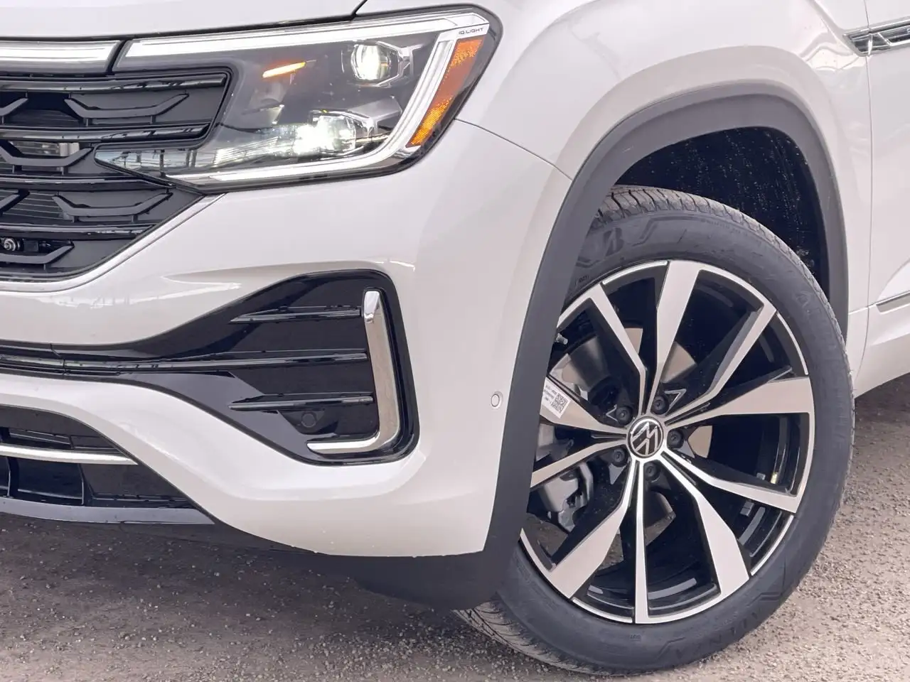 Volkswagen Atlas снимка Volkswagen Atlas