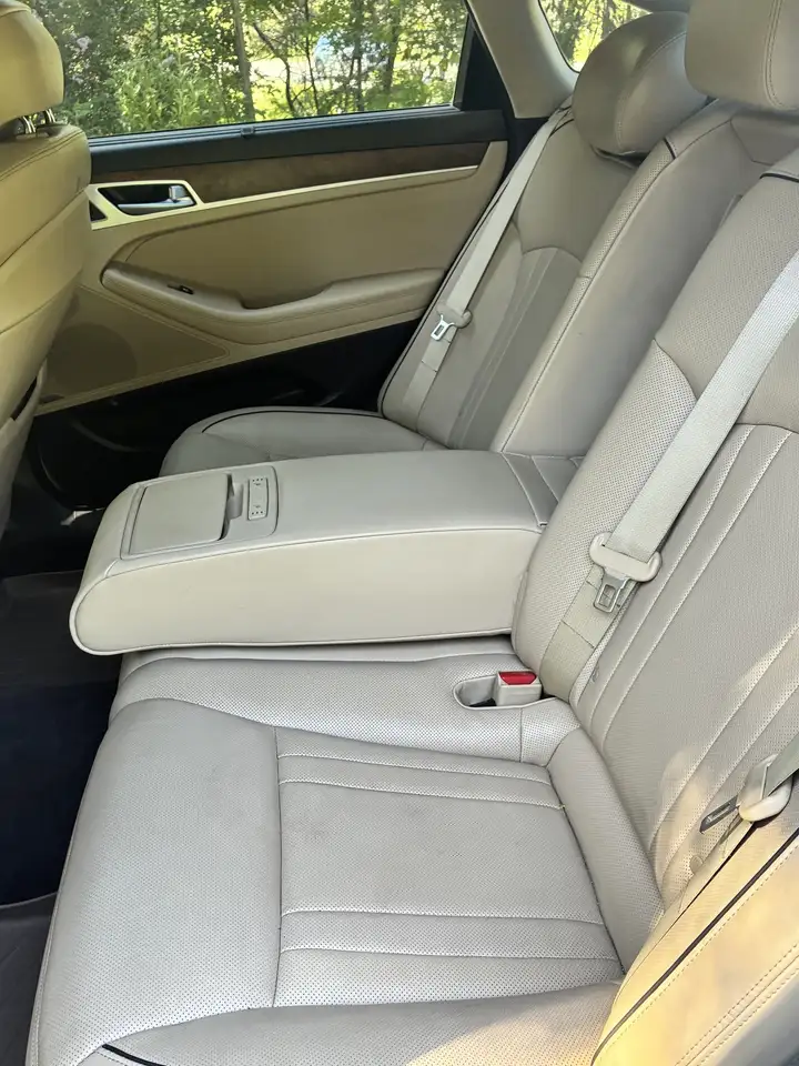 Genesis G80 снимка Genesis G80