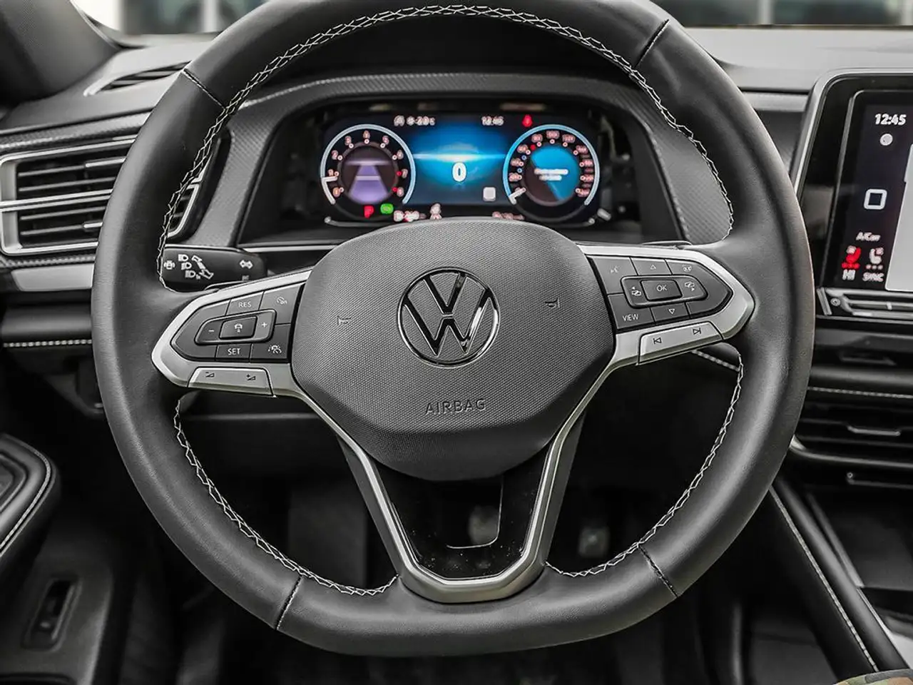 Volkswagen Atlas снимка Volkswagen Atlas
