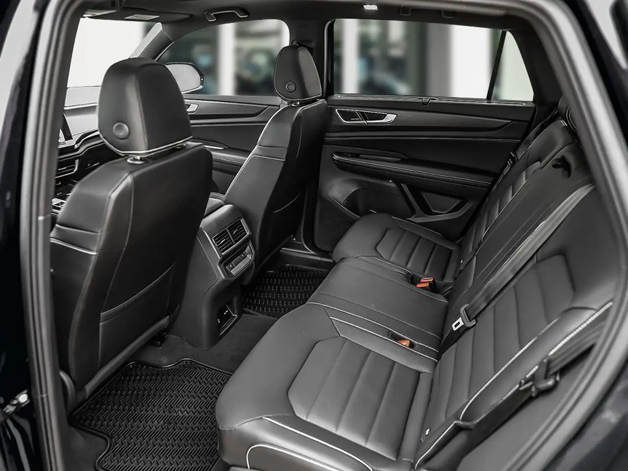 Volkswagen Atlas снимка Volkswagen Atlas