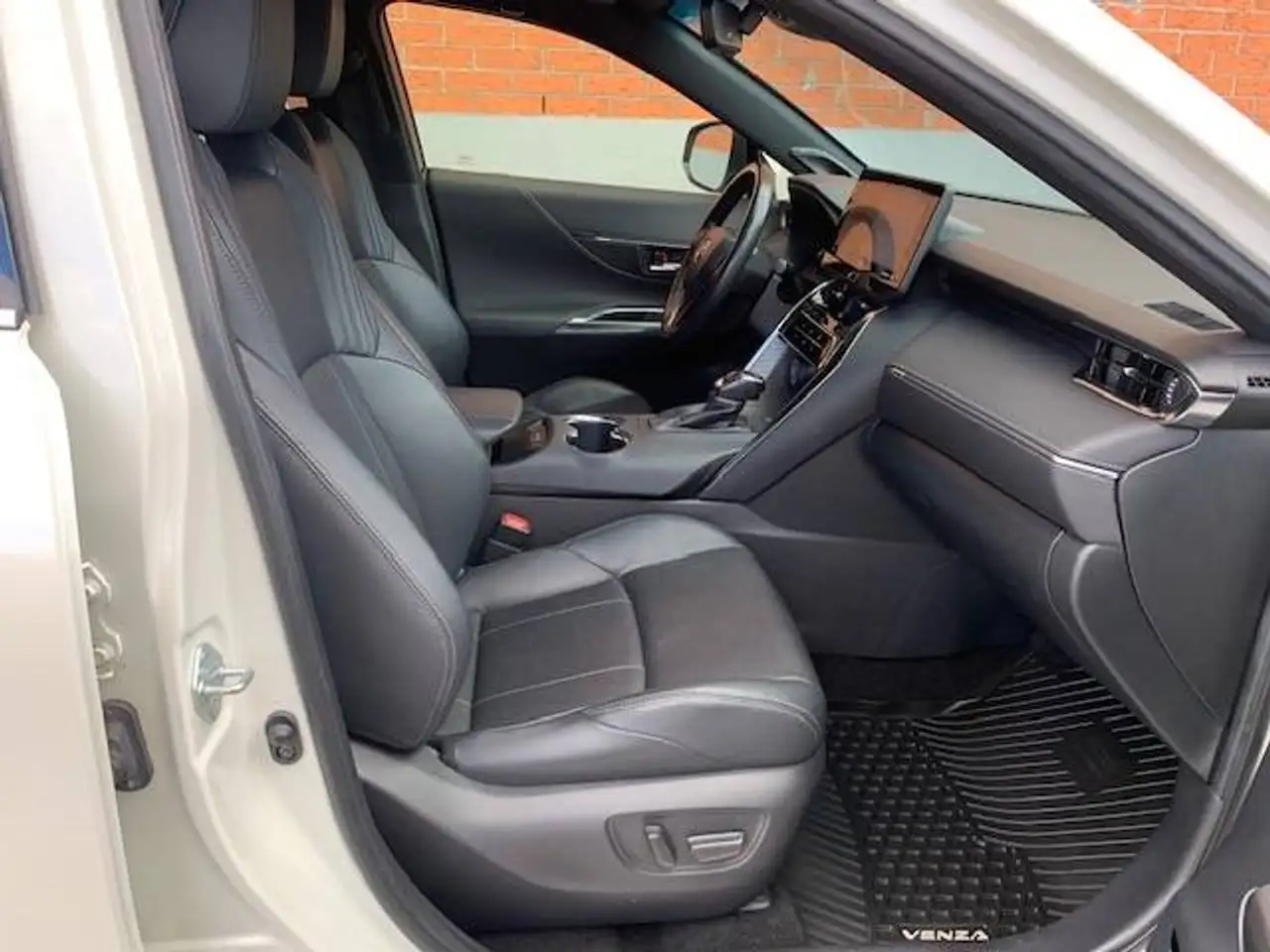 Toyota Venza fotografie Toyota Venza