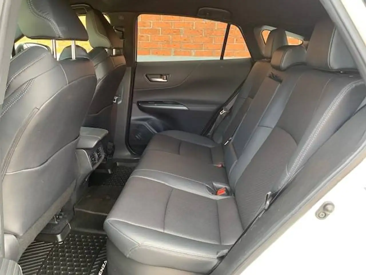 Toyota Venza fotografie Toyota Venza