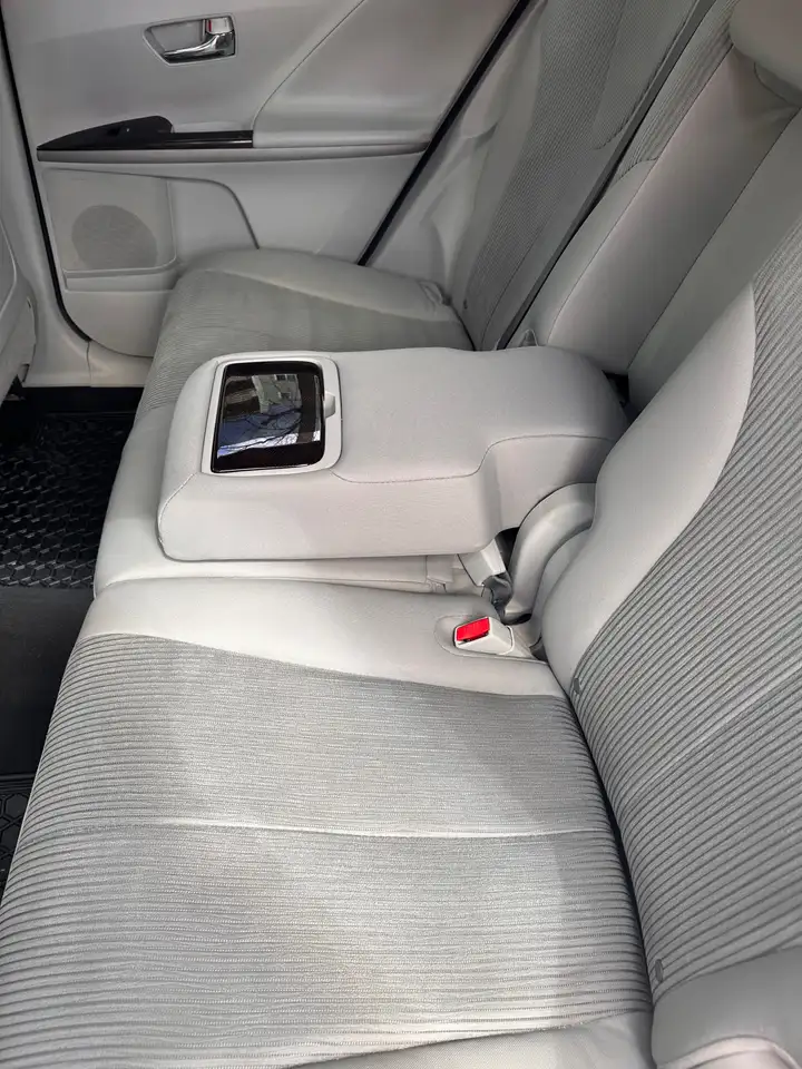 Toyota Venza fotografie Toyota Venza