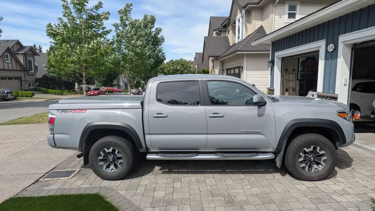 Toyota Tacoma снимка Toyota Tacoma