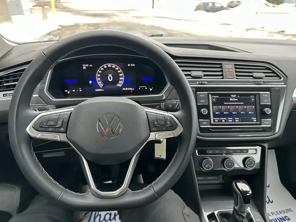 Volkswagen Tiguan снимка Volkswagen Tiguan