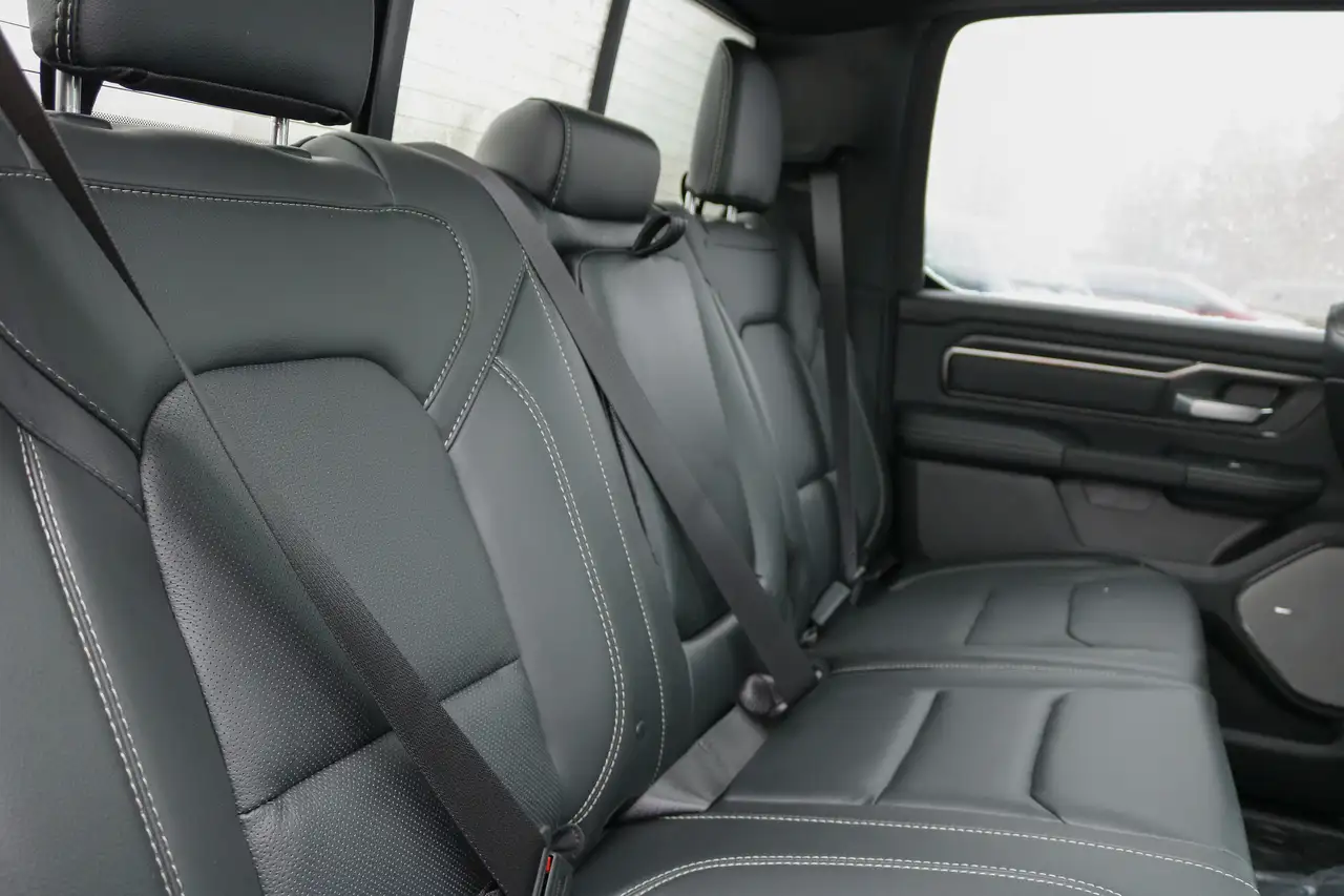 RAM 1500 photo RAM 1500