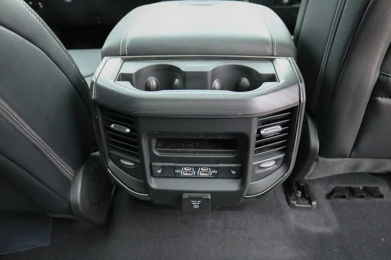 RAM 1500 photo RAM 1500