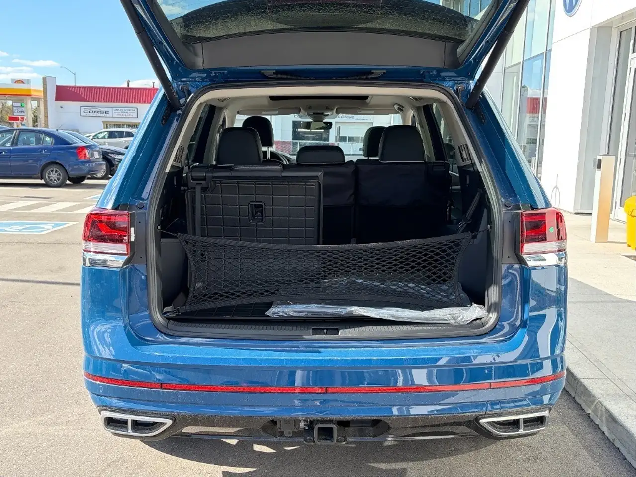 Volkswagen Atlas снимка Volkswagen Atlas