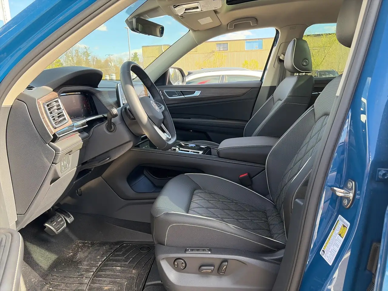 Volkswagen Atlas снимка Volkswagen Atlas