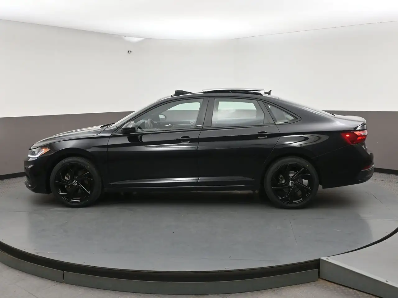 Volkswagen Jetta photo Volkswagen Jetta