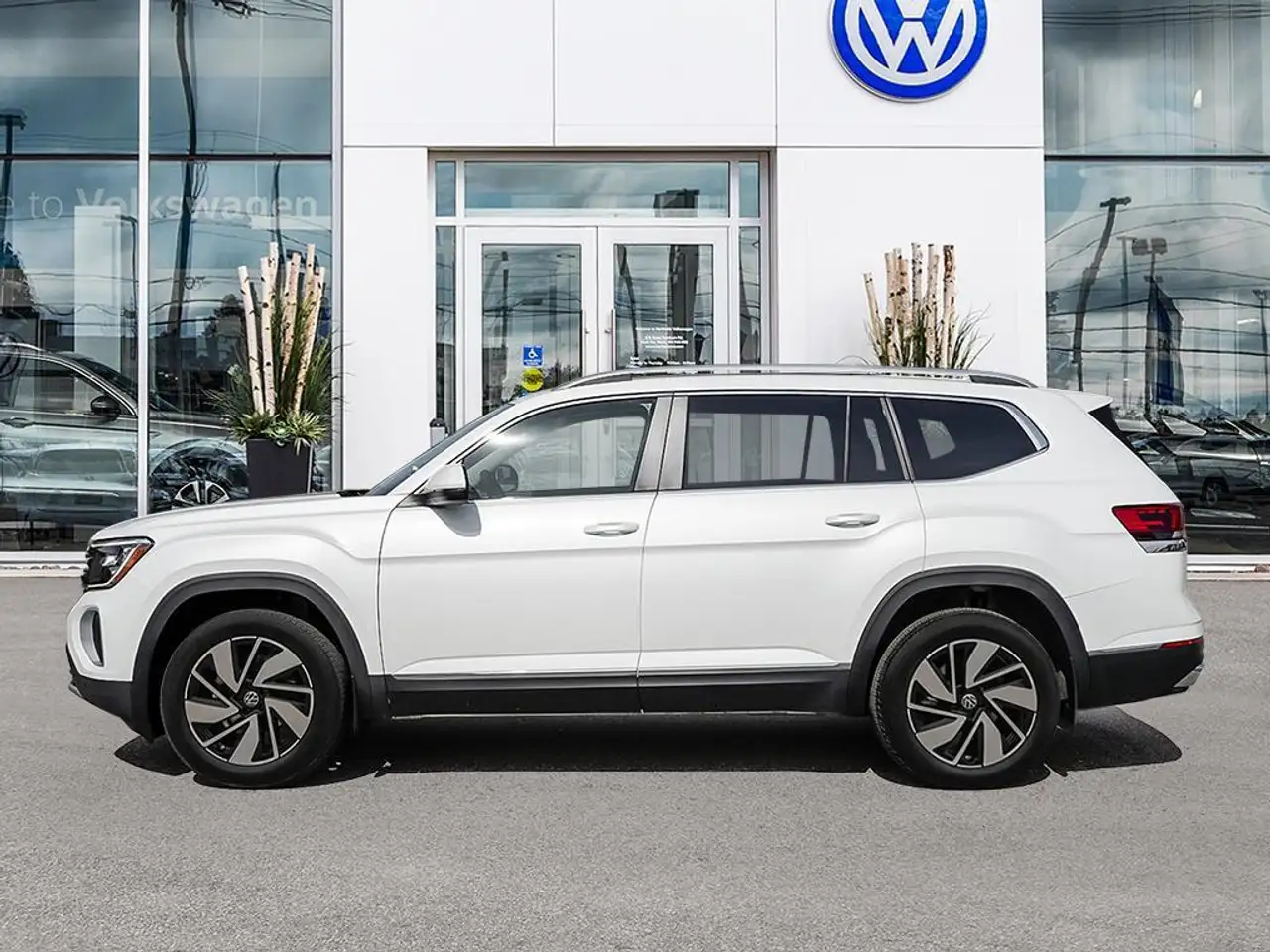 Volkswagen Atlas снимка Volkswagen Atlas