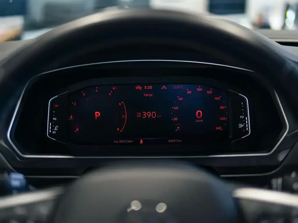 Volkswagen Tiguan снимка Volkswagen Tiguan