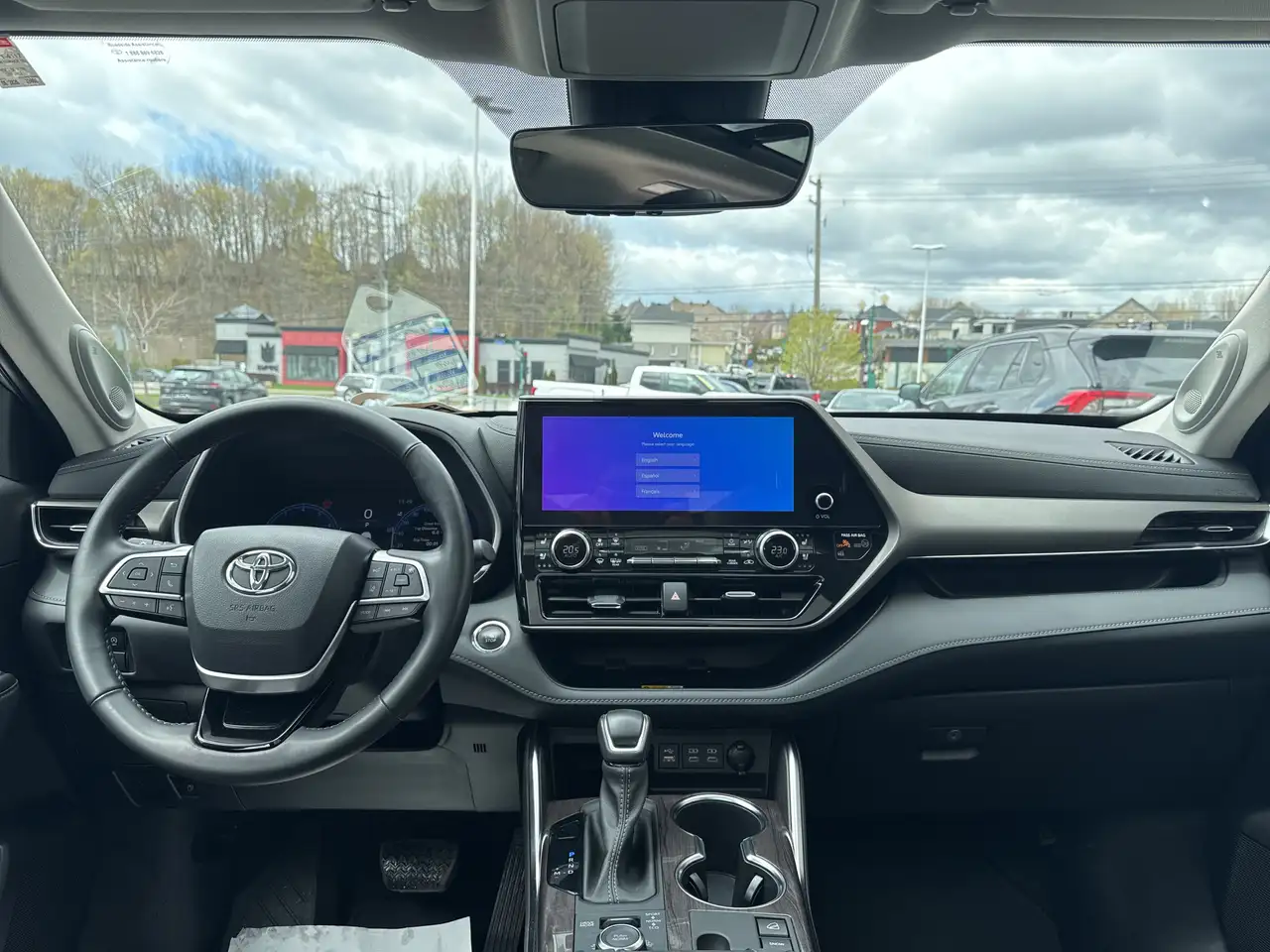Toyota Highlander снимка Toyota Highlander