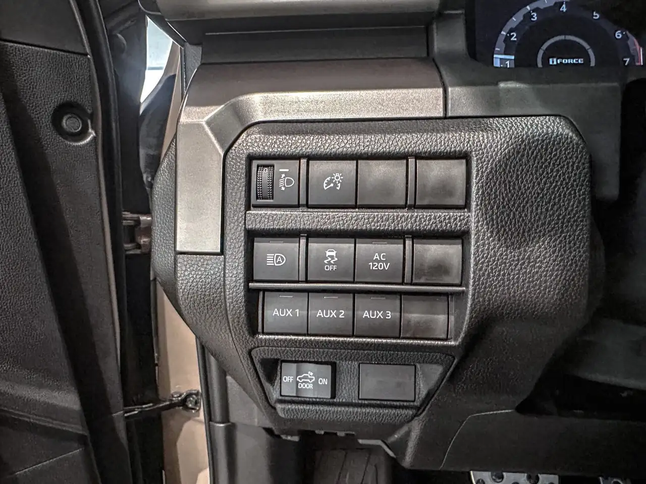 Toyota Tacoma снимка Toyota Tacoma
