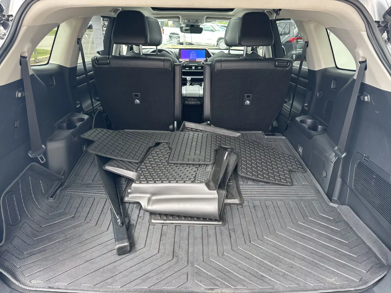 Toyota Highlander снимка Toyota Highlander