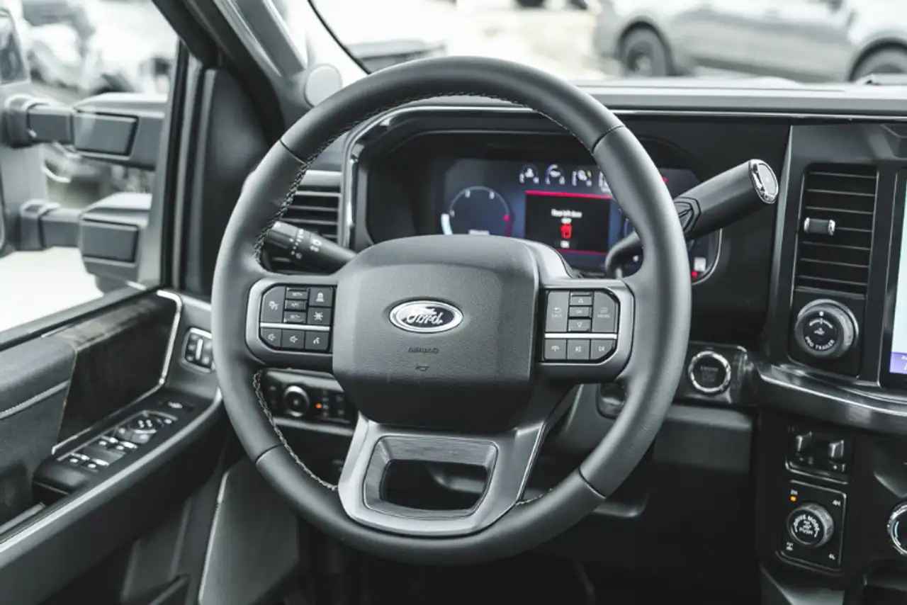 Ford F 350 снимка Ford F 350