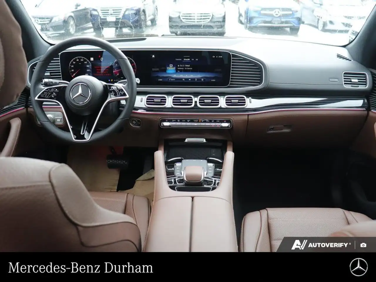 Mercedes-Benz GLE снимка Mercedes-Benz GLE