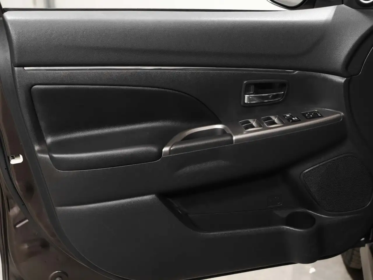 Mitsubishi RVR снимка Mitsubishi RVR