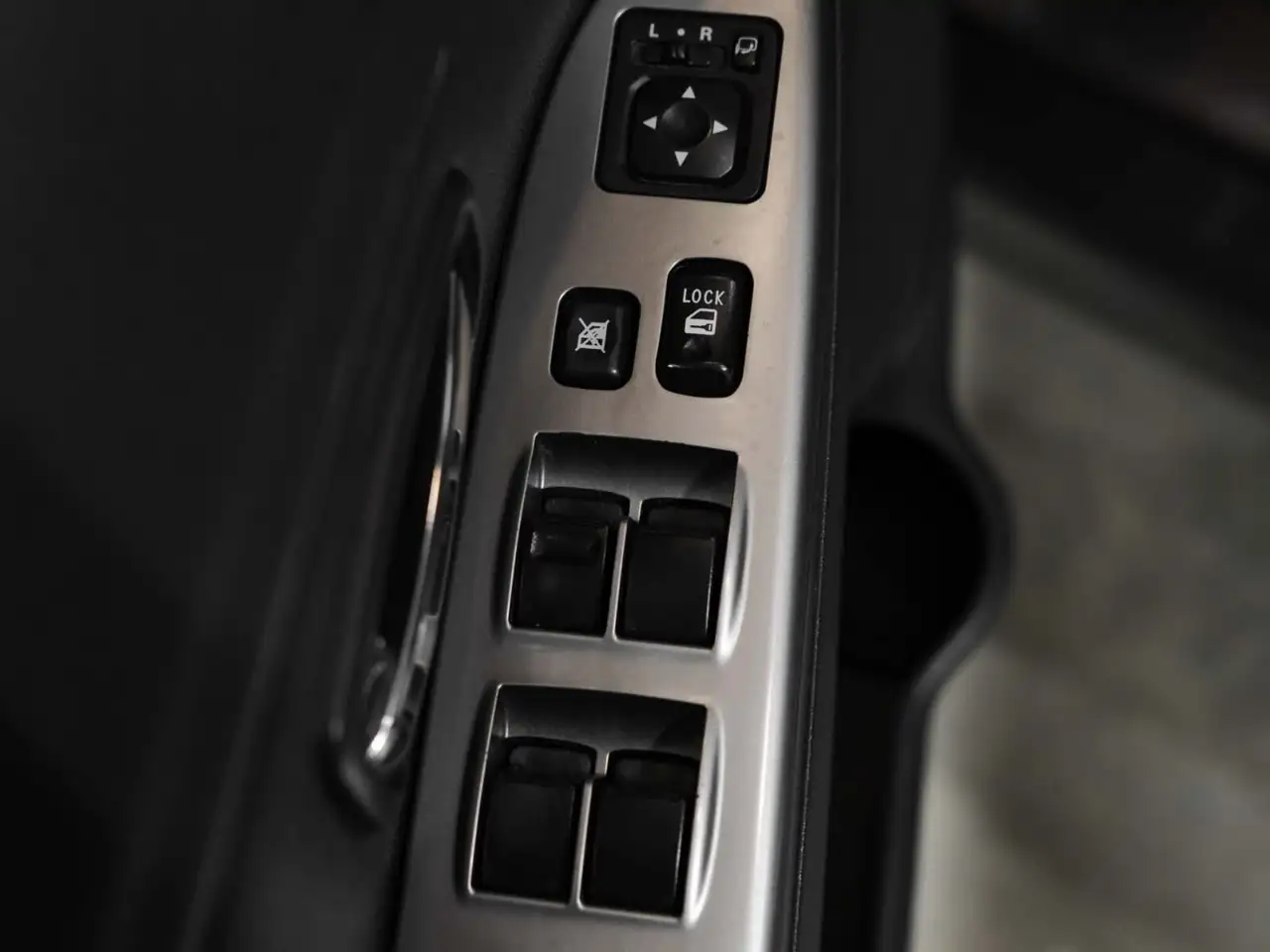 Mitsubishi RVR снимка Mitsubishi RVR