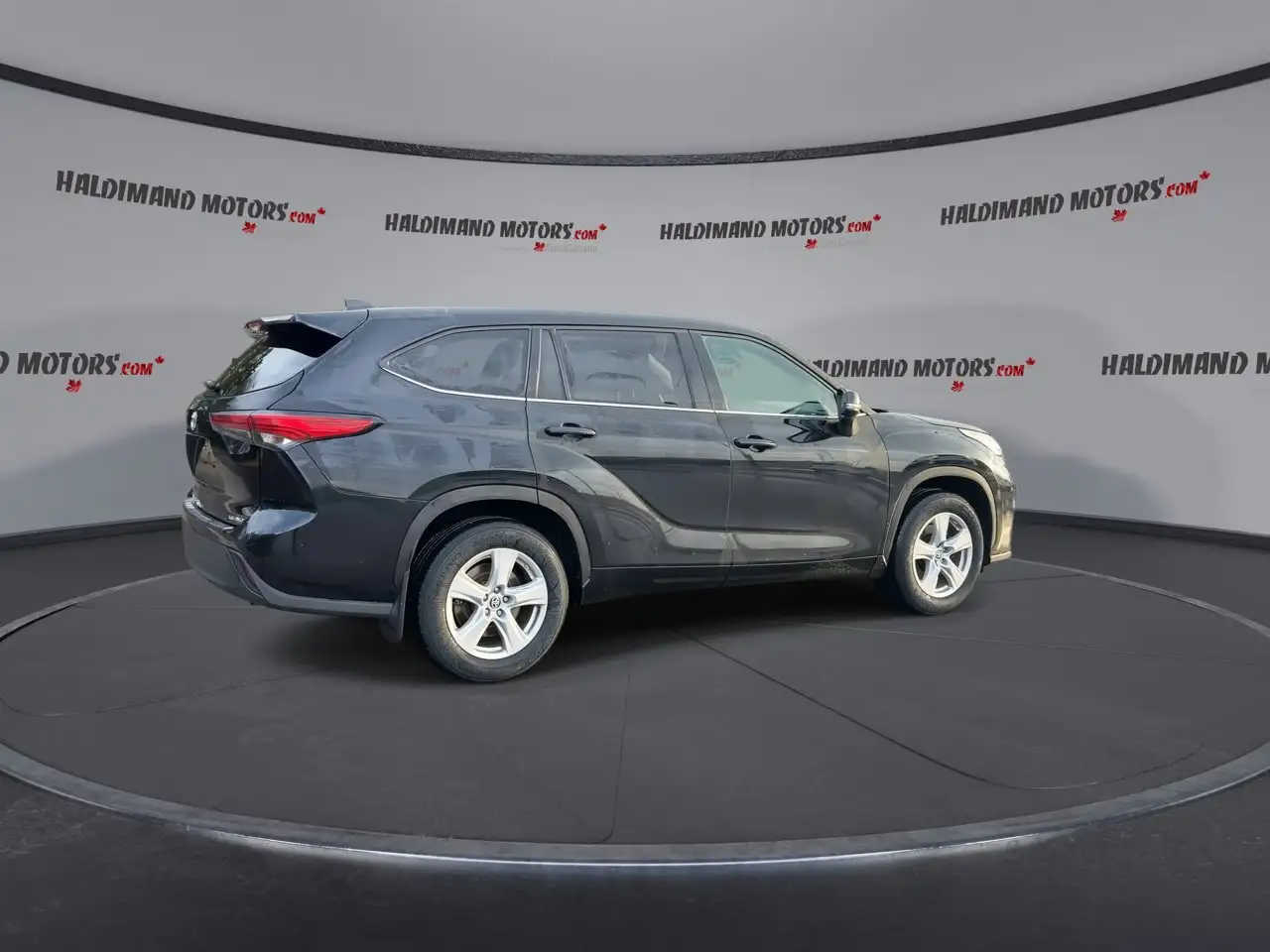 Toyota Highlander снимка Toyota Highlander