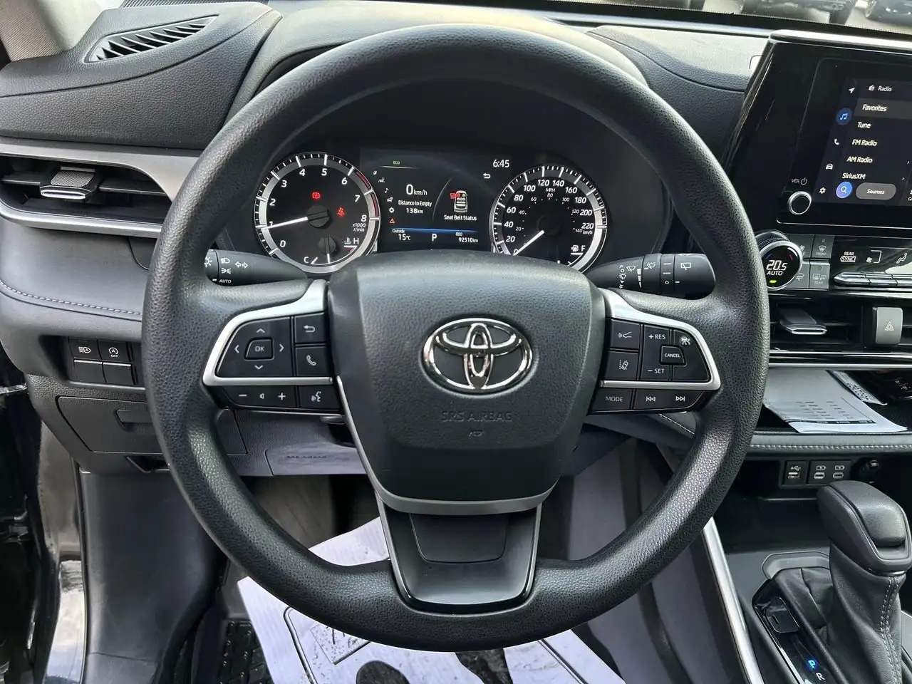 Toyota Highlander снимка Toyota Highlander