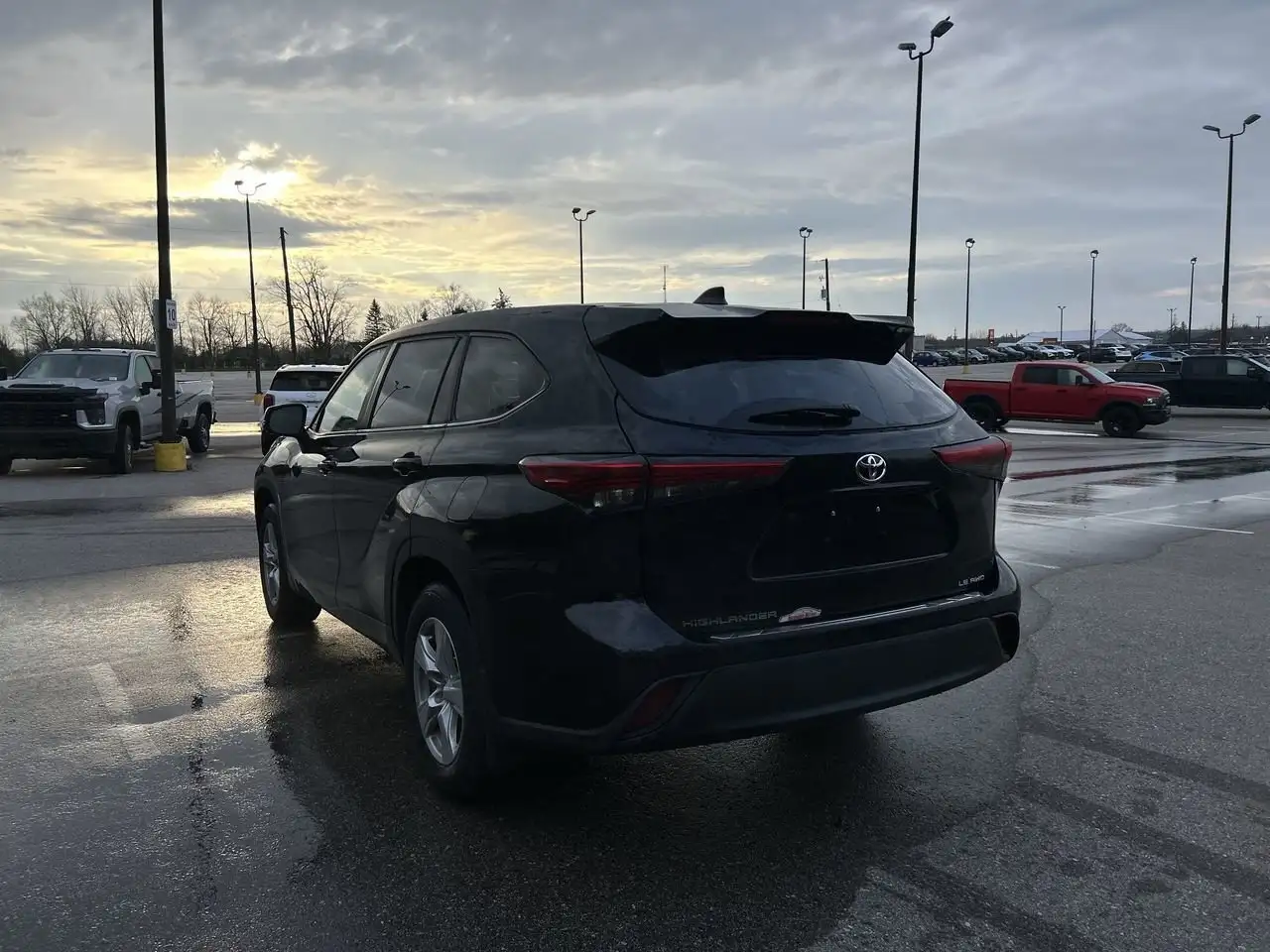 Toyota Highlander снимка Toyota Highlander