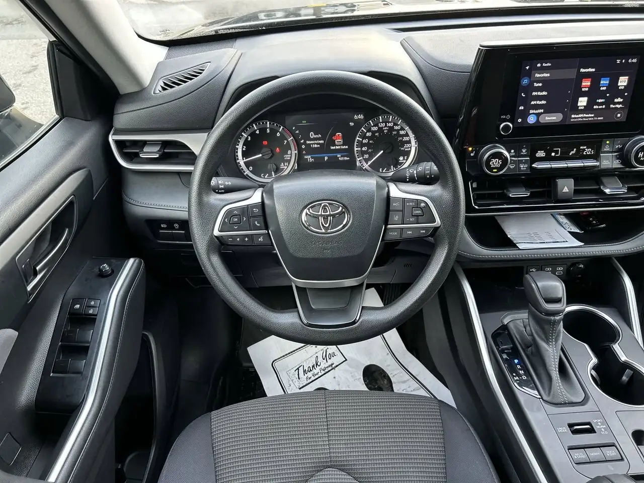 Toyota Highlander снимка Toyota Highlander