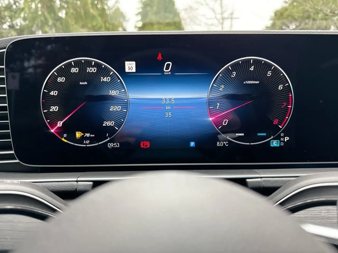 Mercedes-Benz GLE снимка Mercedes-Benz GLE