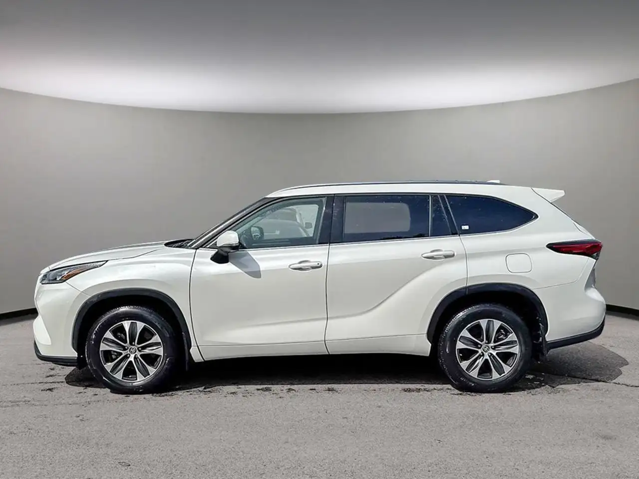 Toyota Highlander снимка Toyota Highlander