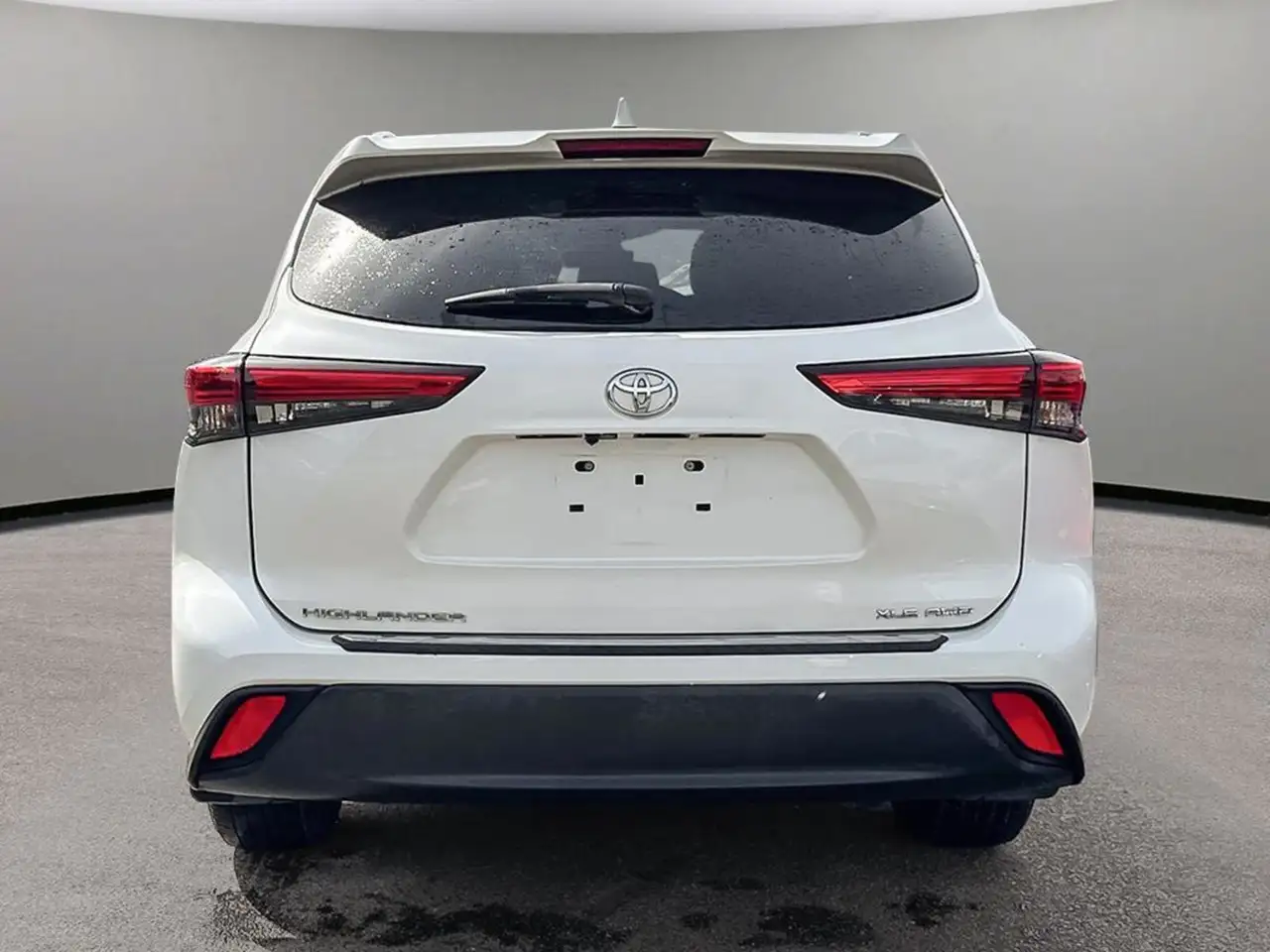 Toyota Highlander снимка Toyota Highlander