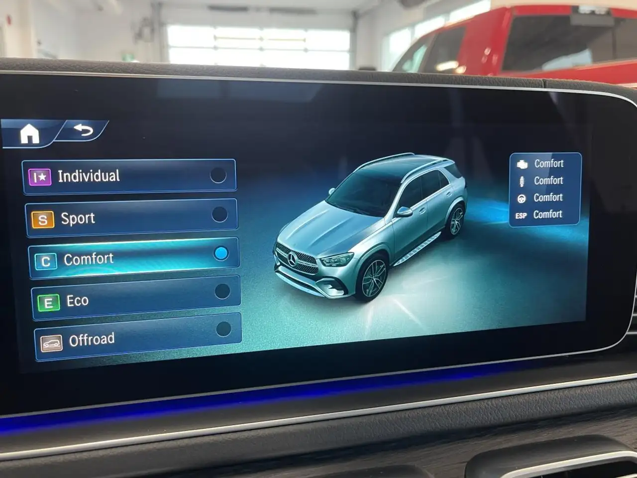 Mercedes-Benz GLE снимка Mercedes-Benz GLE