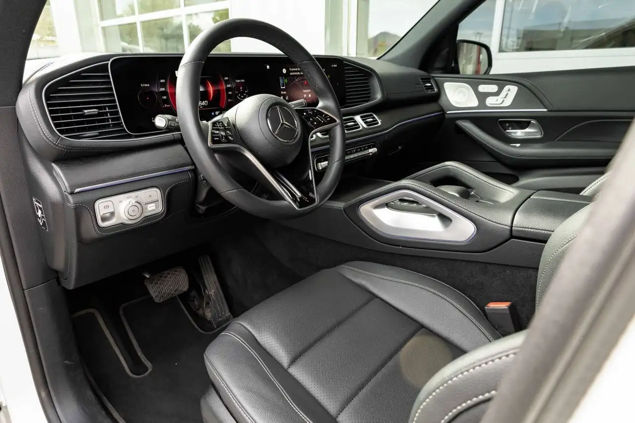 Mercedes-Benz GLE снимка Mercedes-Benz GLE