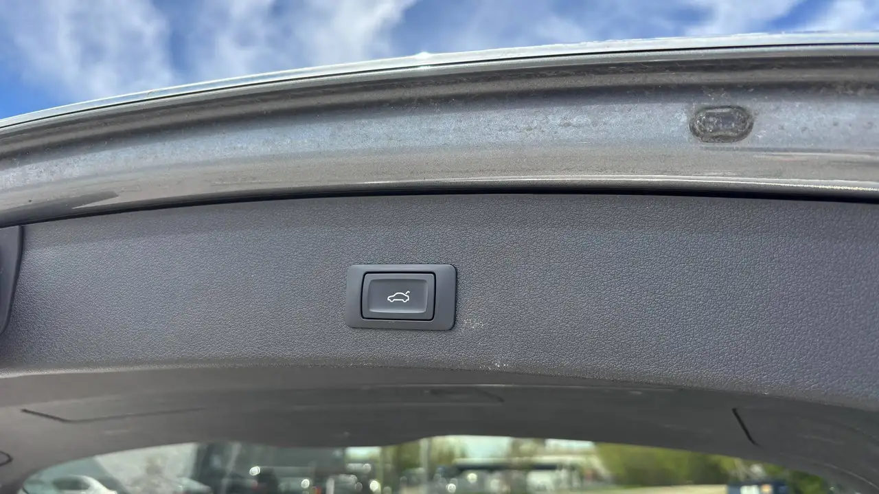 Audi Q5 снимка Audi Q5