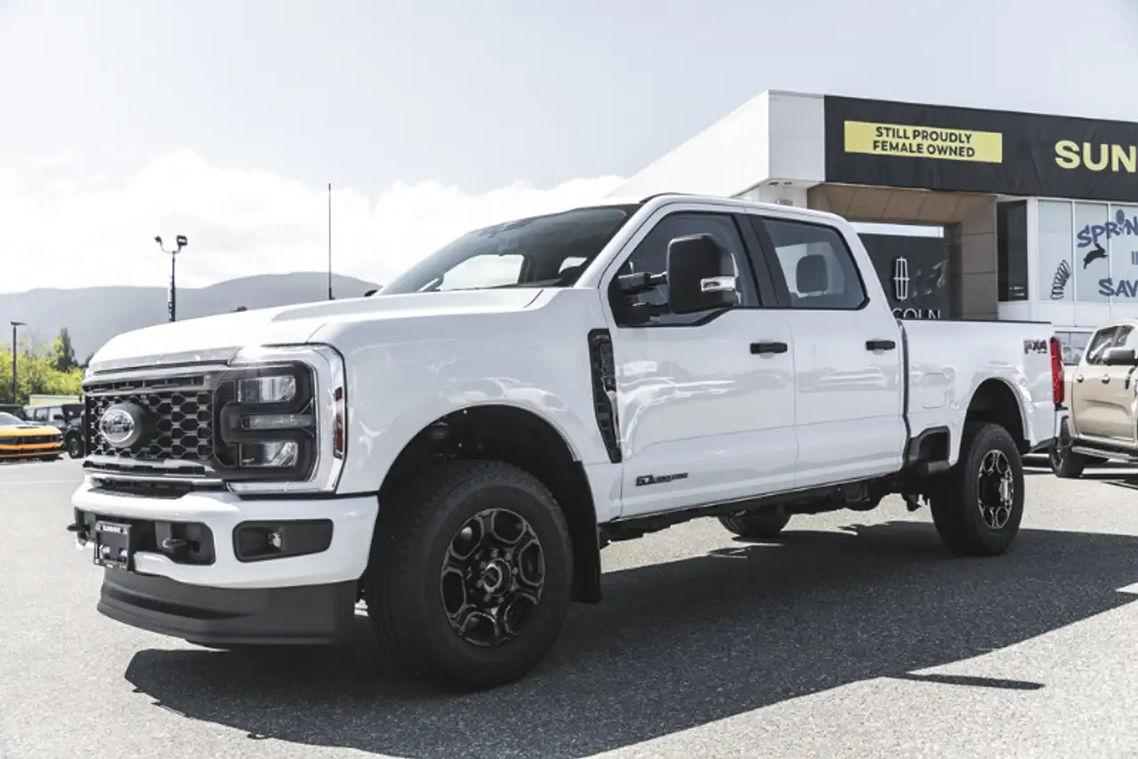 Ford F 350 снимка Ford F 350
