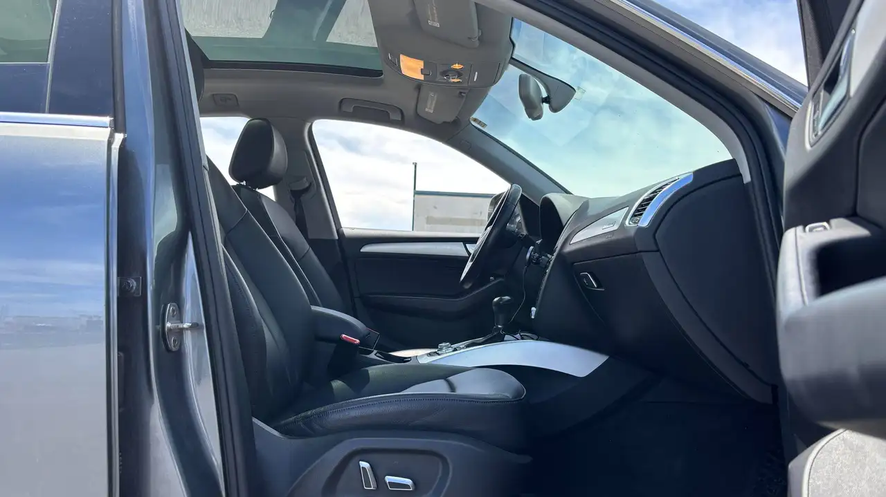 Audi Q5 снимка Audi Q5