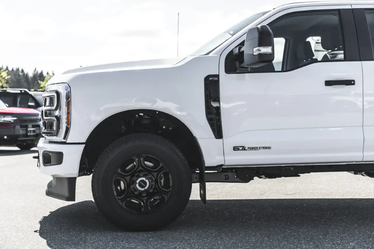 Ford F 350 снимка Ford F 350