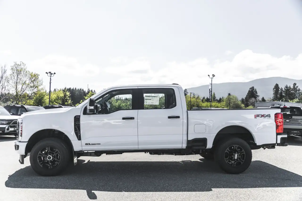 Ford F 350 снимка Ford F 350