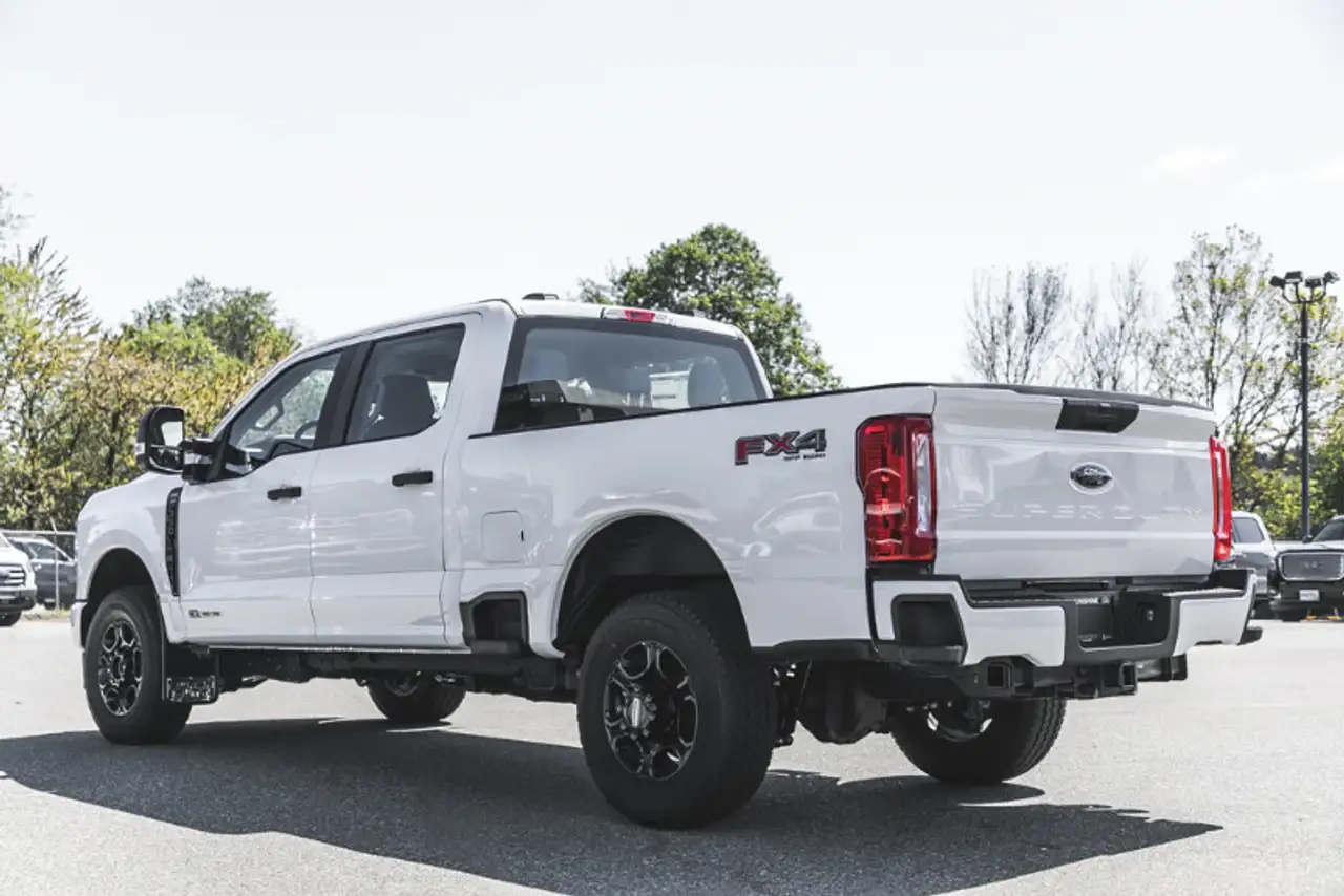 Ford F 350 снимка Ford F 350
