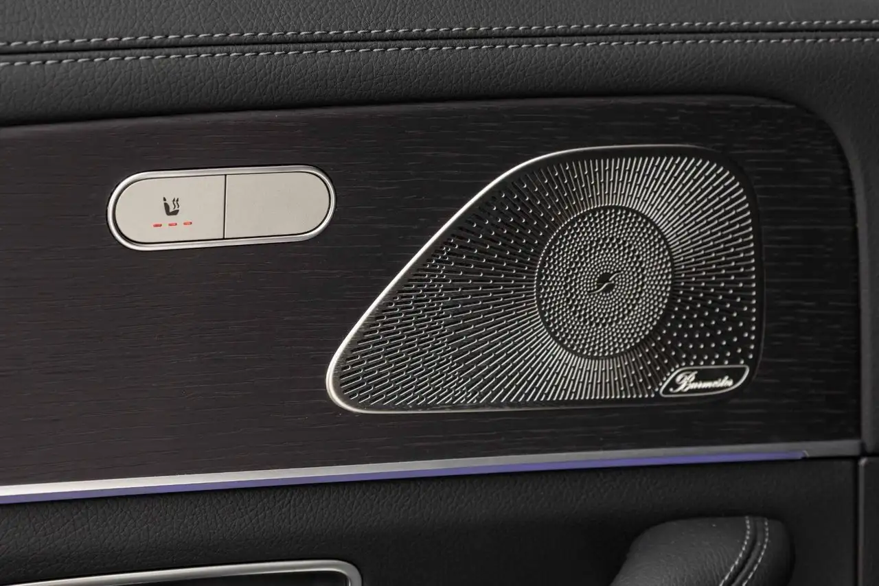 Mercedes-Benz GLE снимка Mercedes-Benz GLE