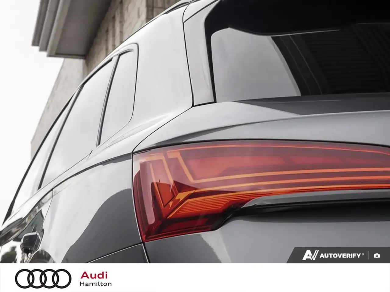 Audi SQ5 снимка Audi SQ5