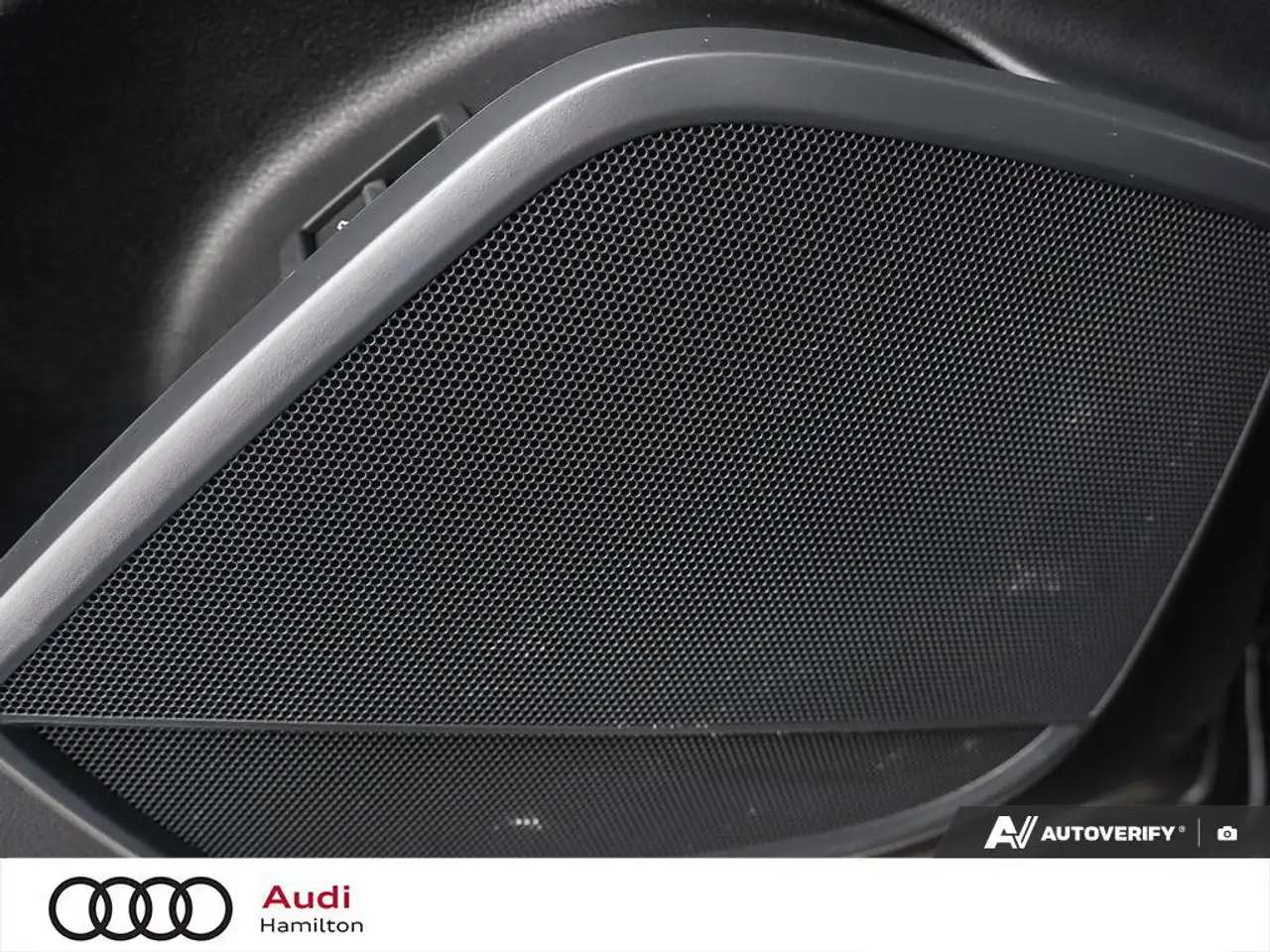 Audi SQ5 снимка Audi SQ5