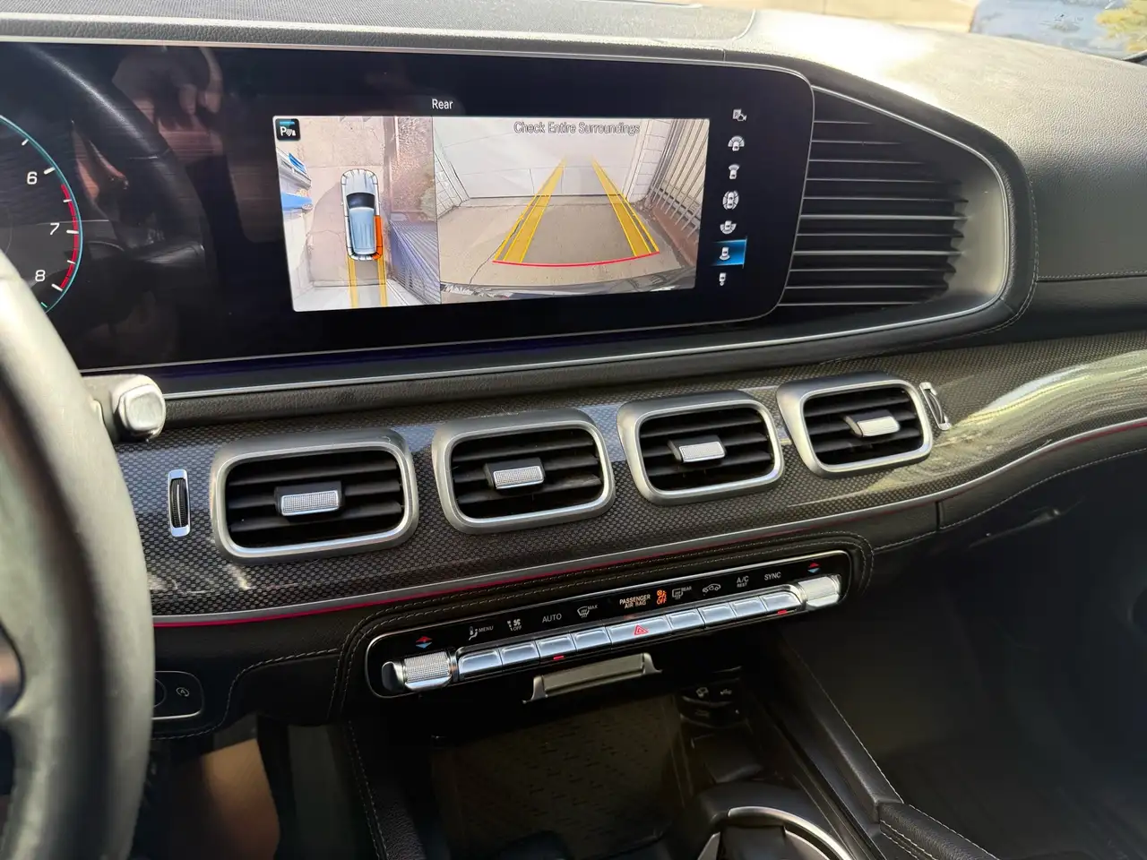 Mercedes-Benz GLE снимка Mercedes-Benz GLE