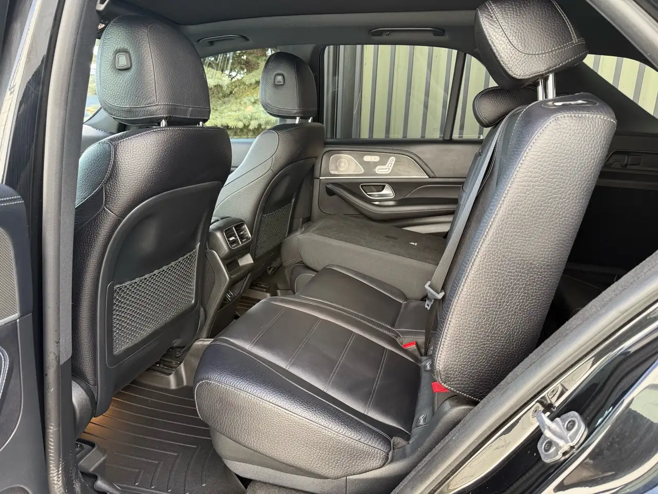 Mercedes-Benz GLE снимка Mercedes-Benz GLE