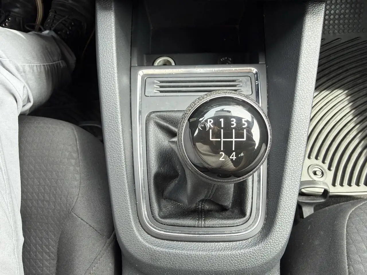 Volkswagen Jetta photo Volkswagen Jetta