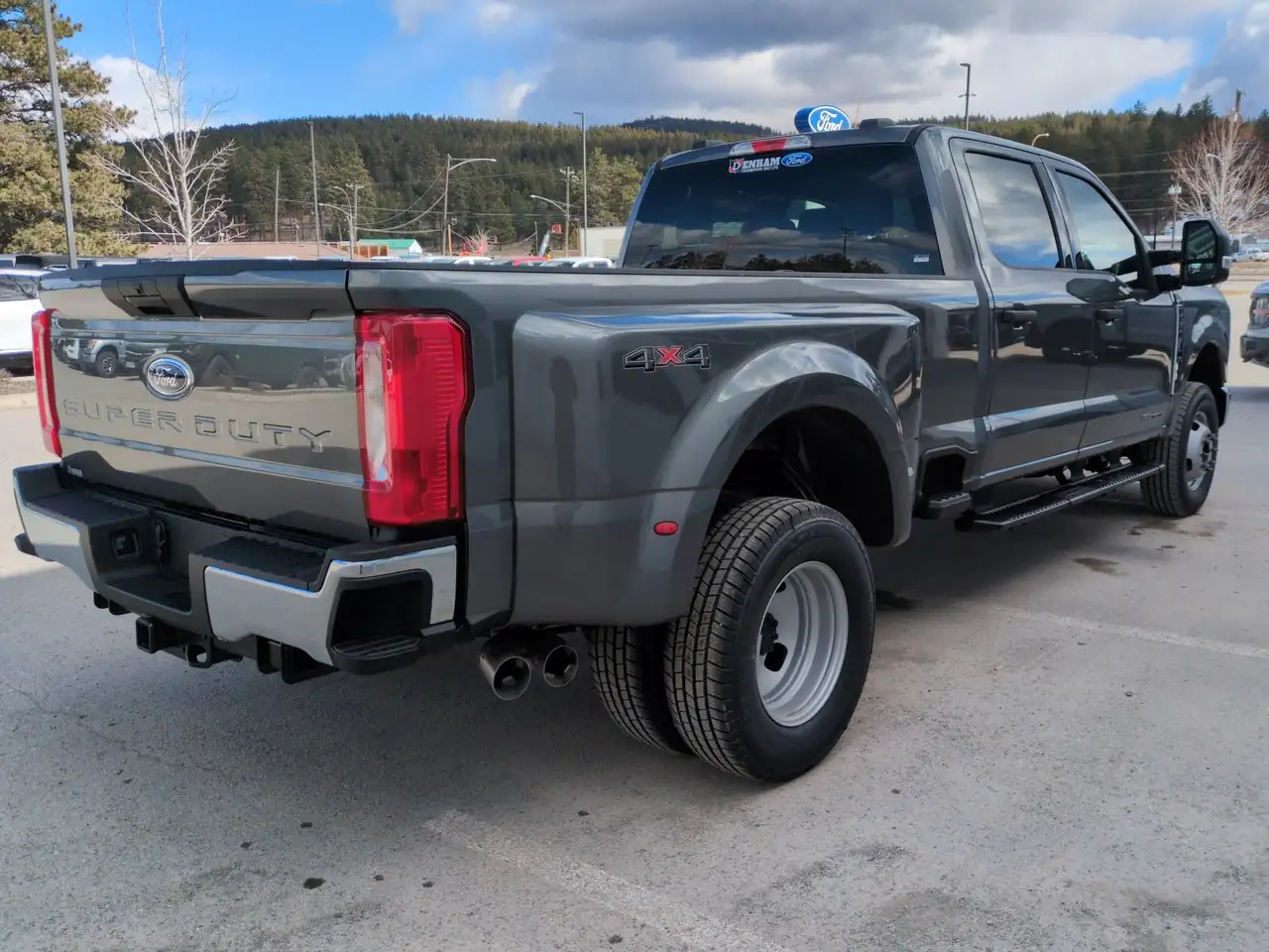 Ford F 350 снимка Ford F 350